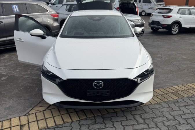 2024 MAZDA MAZDA3