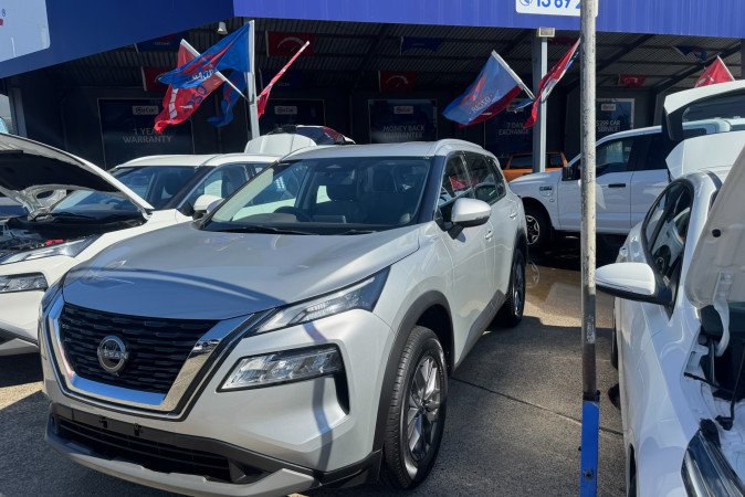 2024 NISSAN X-TRAIL