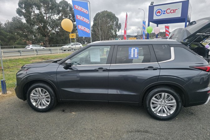 2024 MITSUBISHI OUTLANDER