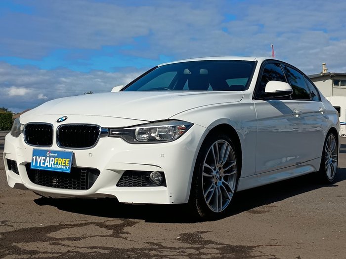 2013 BMW 3 Series 328i Modern Line