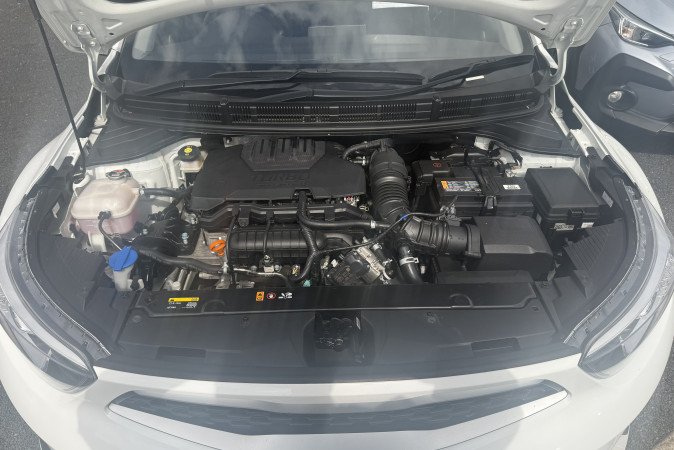 2024 KIA STONIC S