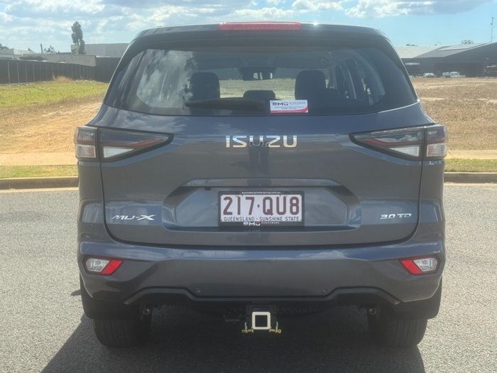 2022 Isuzu MU-X LS-M