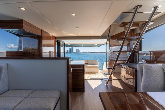 2025 Maritimo M51 Flybridge Motor Yacht
