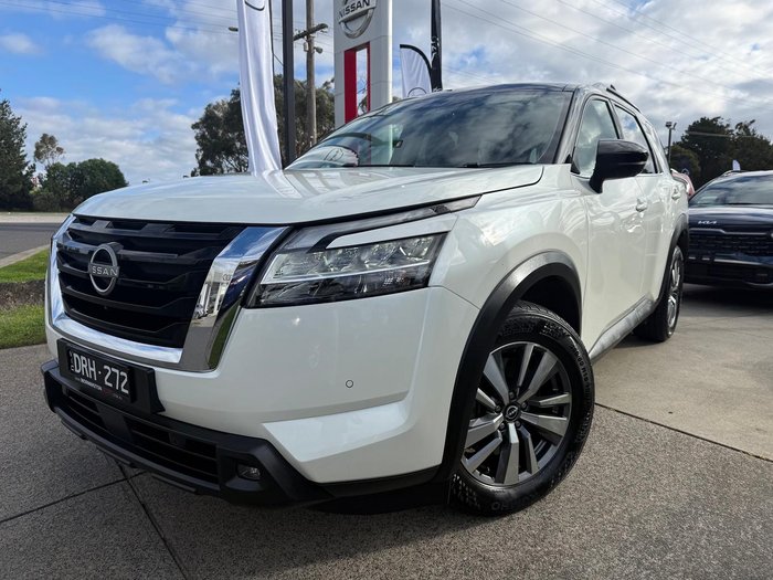 2024 Nissan Pathfinder Ti
