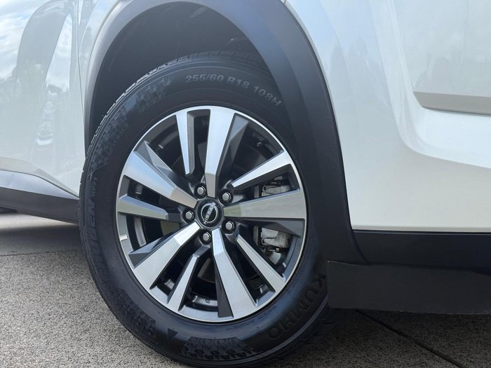 2024 Nissan Pathfinder Ti