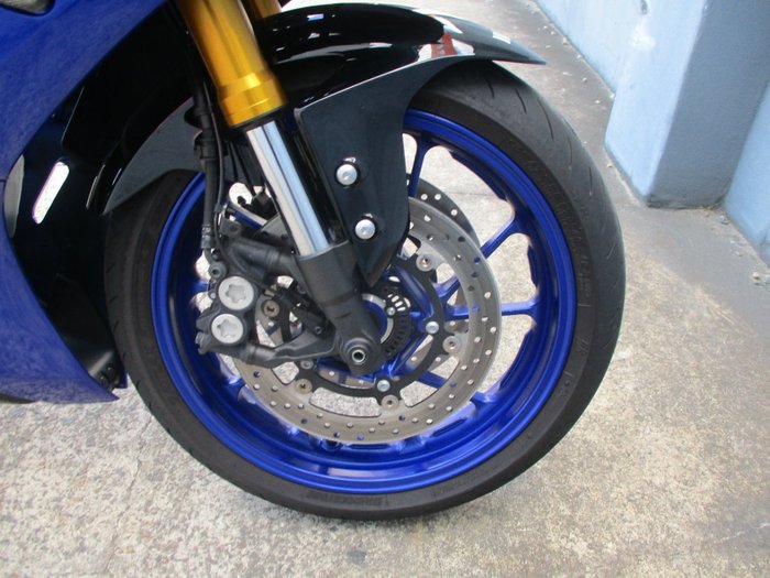 2025 YAMAHA YZF-R7LA BLUE