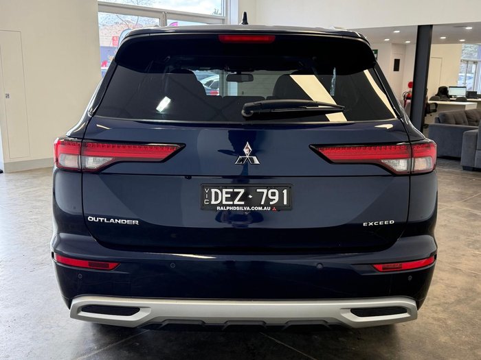 2024 Mitsubishi Outlander Exceed