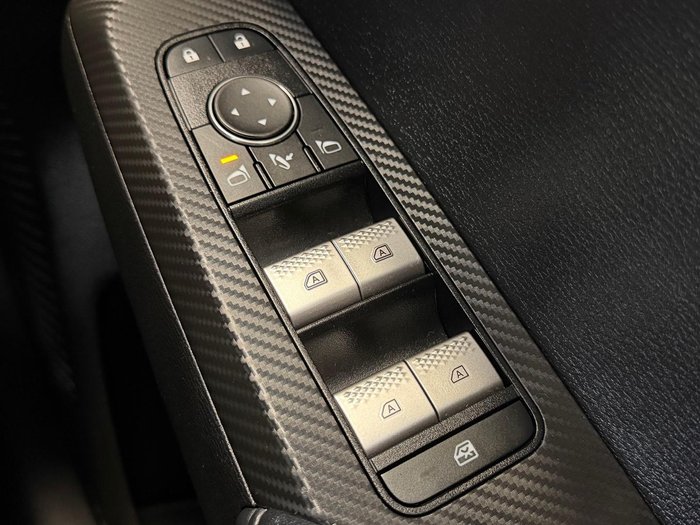 2024 Mitsubishi Outlander Exceed