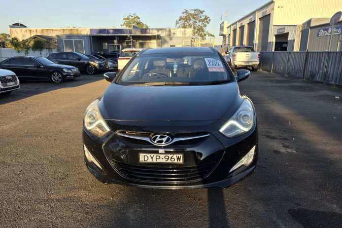 2012 HYUNDAI i40