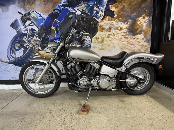 2014 Yamaha XVS650 V-STAR CUSTOM SILVER