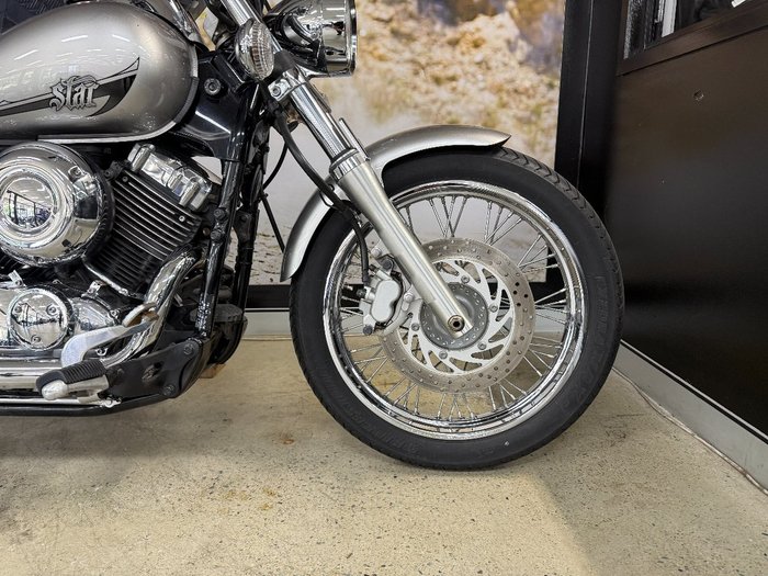 2014 Yamaha XVS650 V-STAR CUSTOM SILVER