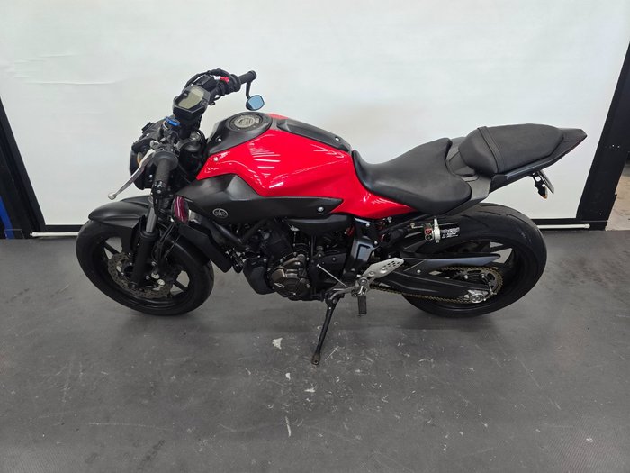 2016 Yamaha MT-07 Red