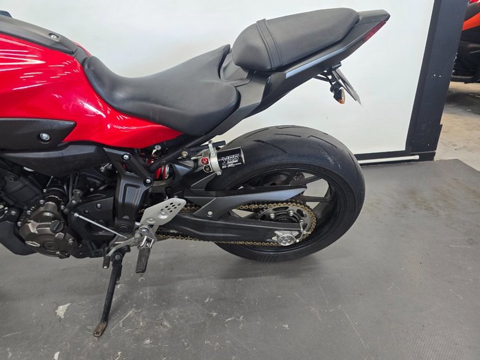 2016 Yamaha MT-07 Red