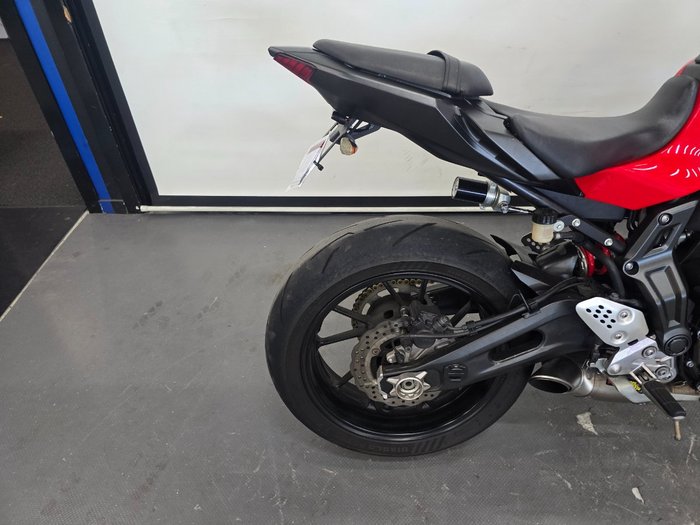 2016 Yamaha MT-07 Red