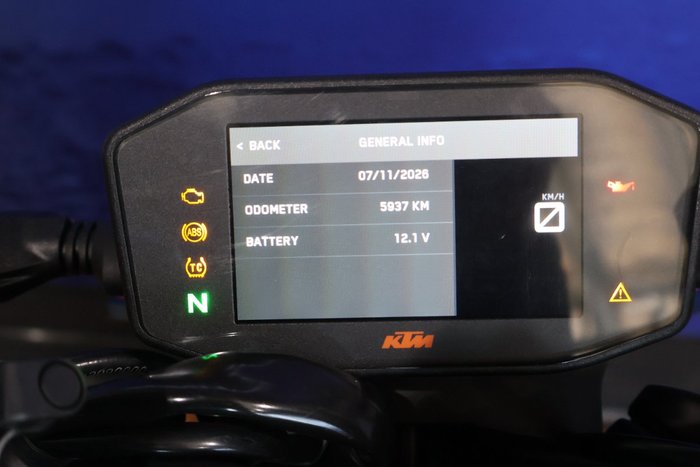 2023 Ktm 890 DUKE R Black