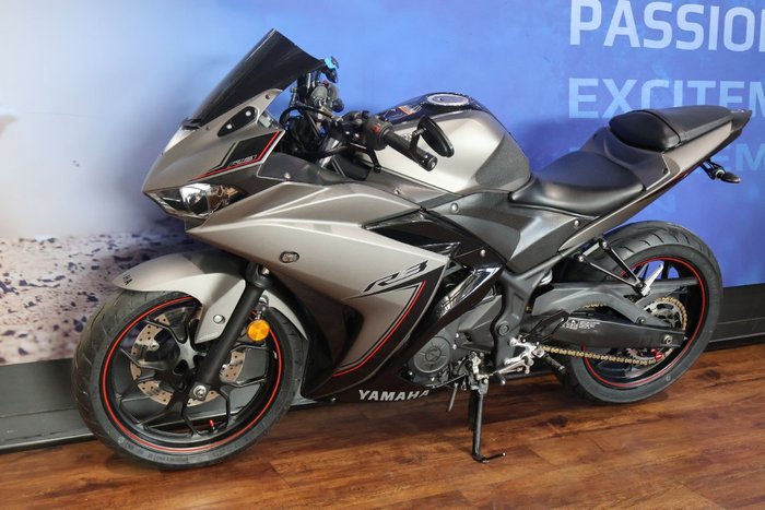 2016 Yamaha YZF-R3 Grey