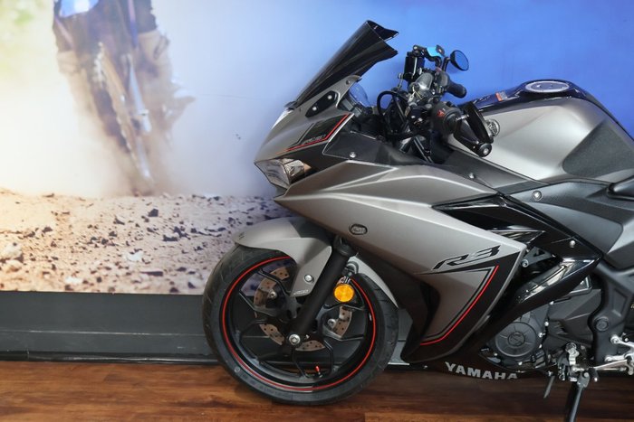 2016 Yamaha YZF-R3 Grey
