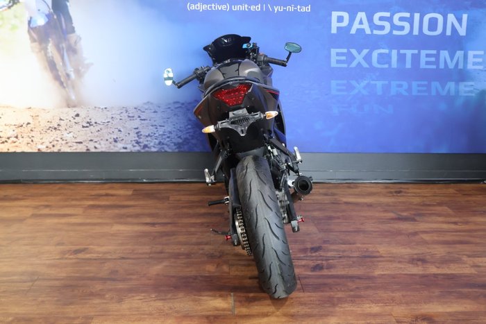 2016 Yamaha YZF-R3 Grey