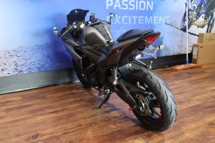 2016 Yamaha YZF-R3 Grey