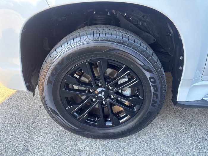 2022 Mitsubishi Pajero Sport GSR