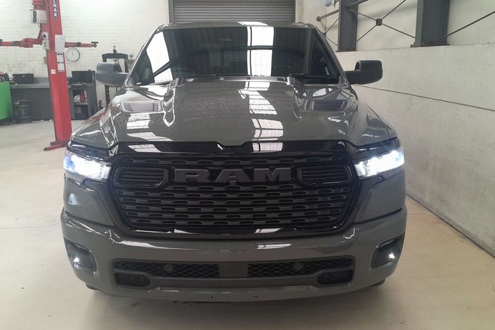 2026 RAM 1500 Express Black Edition Hurricane SO