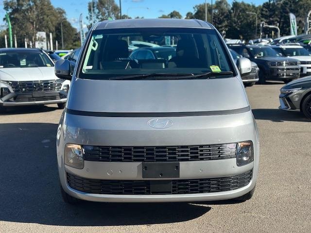 2026 Hyundai STARIA LOAD