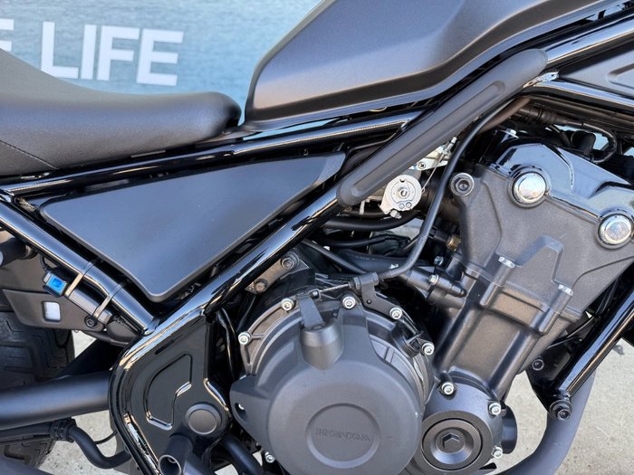 2022 Honda CMX 500 Black
