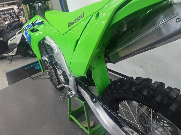 2026 Kawasaki KX250 Green