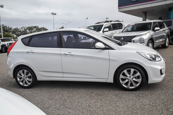 2019 Hyundai Accent Sport