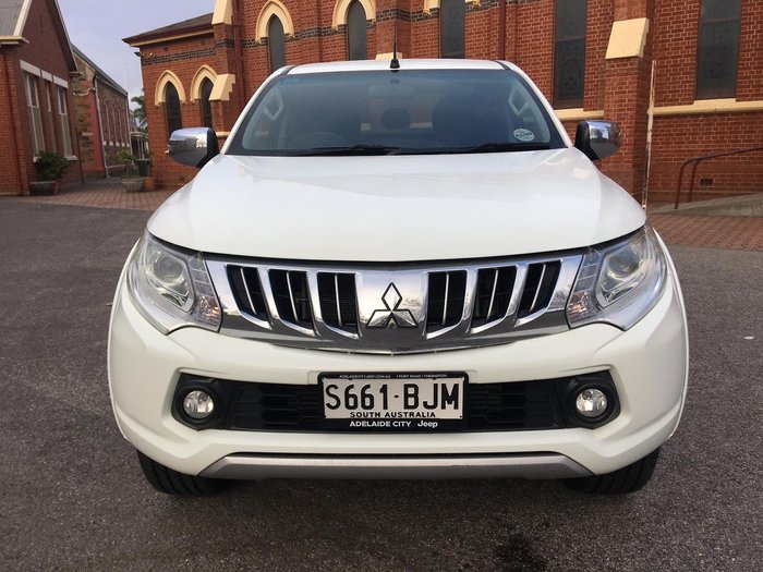 2016 Mitsubishi Triton GLS