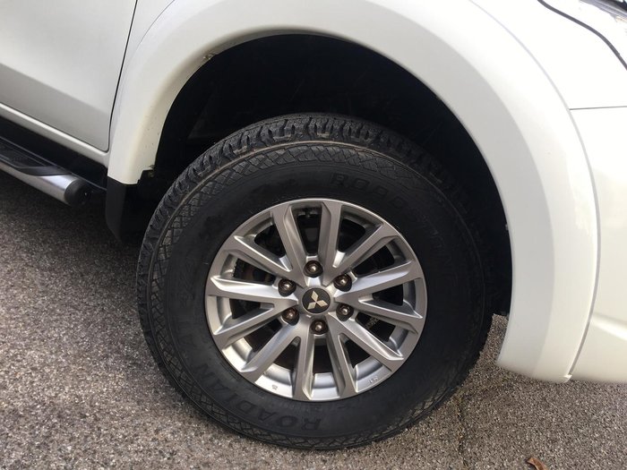 2016 Mitsubishi Triton GLS
