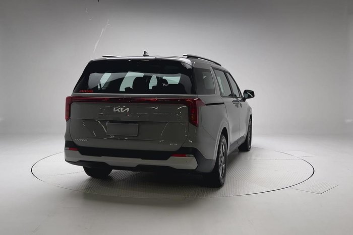 2025 Kia Carnival