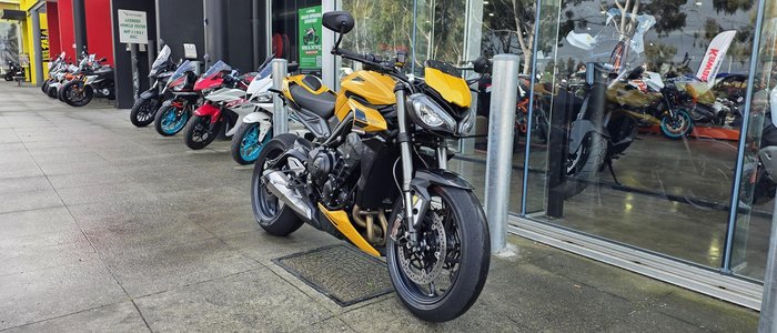 2025 Triumph Street Triple RS Street Triple Yellow