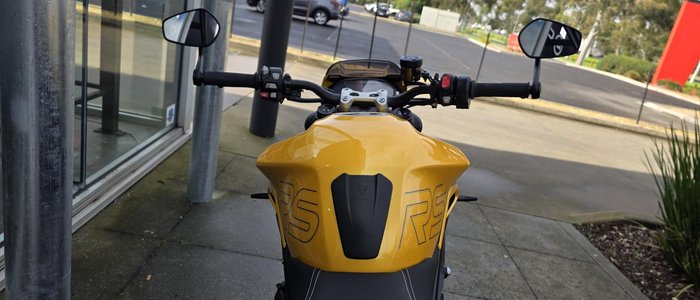 2025 Triumph Street Triple RS Street Triple Yellow