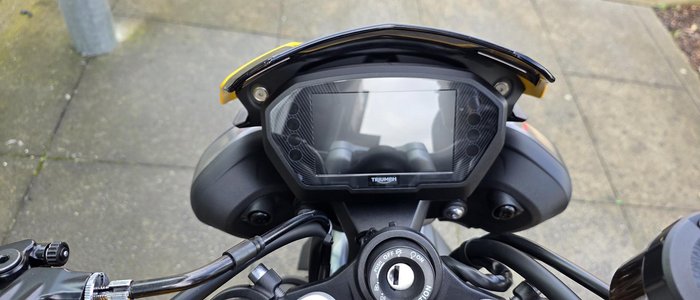 2025 Triumph Street Triple RS Street Triple Yellow