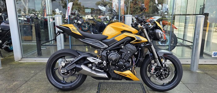 2025 Triumph Street Triple RS Street Triple Yellow