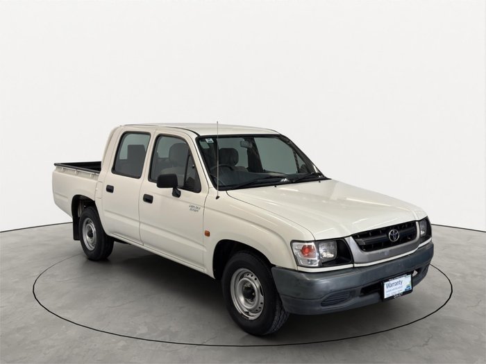 2003 Toyota Hilux
