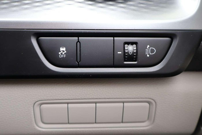 2023 Kia Carnival S