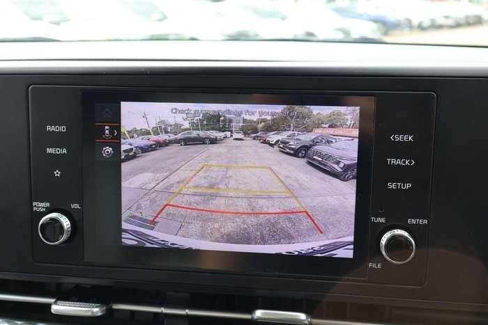 2023 Kia Carnival S