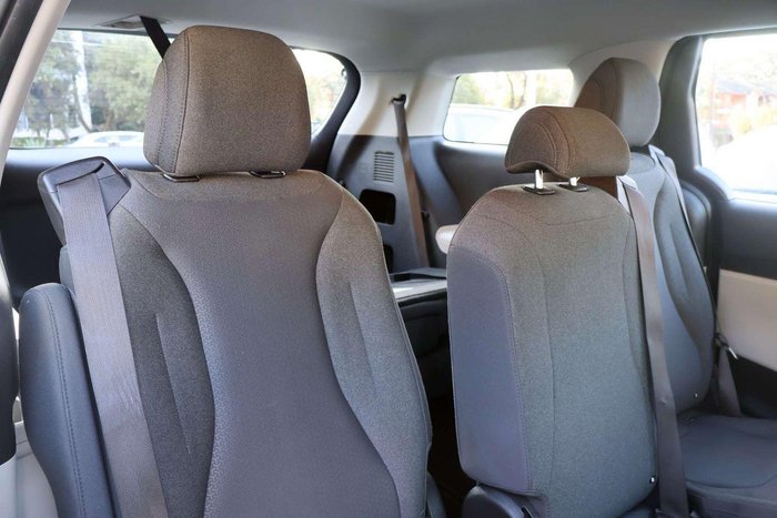 2022 Kia Carnival S