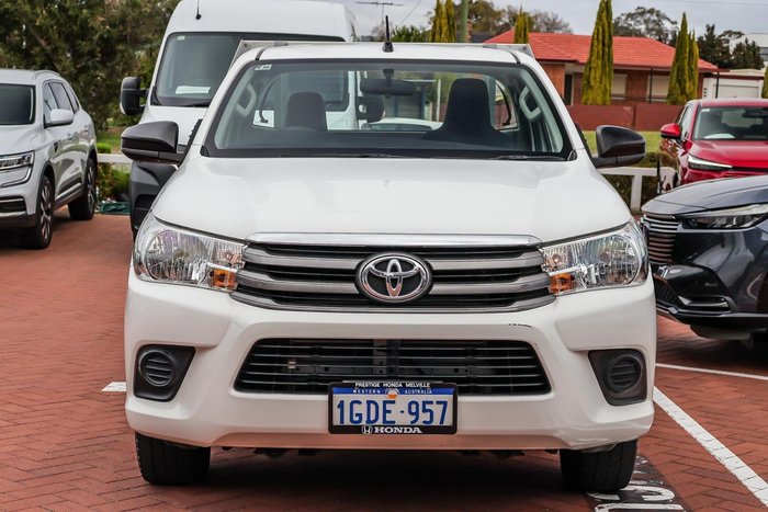2015 Toyota Hilux SR
