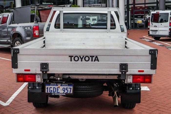 2015 Toyota Hilux SR