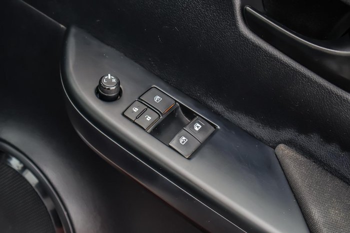 2015 Toyota Hilux SR