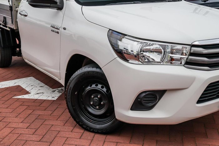 2015 Toyota Hilux SR