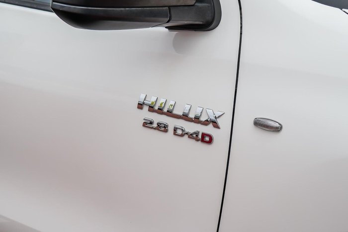 2015 Toyota Hilux SR