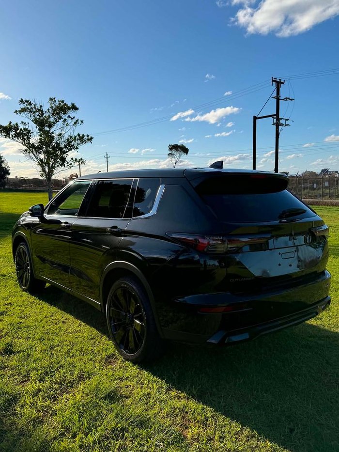 2026 Mitsubishi Outlander Black Edition