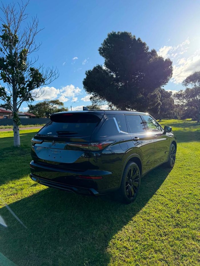 2026 Mitsubishi Outlander Black Edition