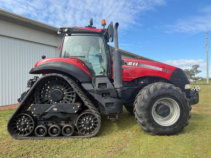 2019 CASE IH Magnum 340