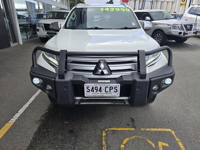 2023 Mitsubishi Pajero Sport GLS