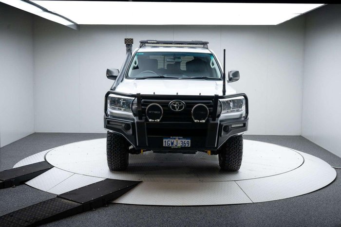 2019 Toyota Landcruiser